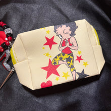 Load image into Gallery viewer, star betty boop zip pouch.
