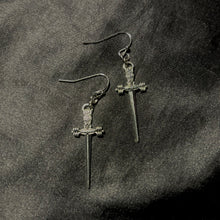 Load image into Gallery viewer, dagger earrings.
