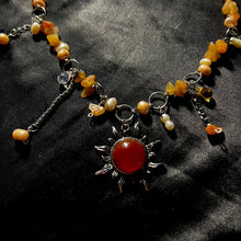 Load image into Gallery viewer, sundiver necklace.
