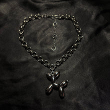 Load image into Gallery viewer, balloon dog necklace.
