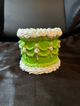 Load image into Gallery viewer, key lime cake planter.
