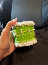 Load image into Gallery viewer, key lime cake planter.
