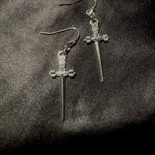 Load image into Gallery viewer, dagger earrings.
