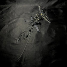 Load image into Gallery viewer, dark star hair clip.
