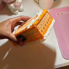 Load image into Gallery viewer, orange cream cake storage.
