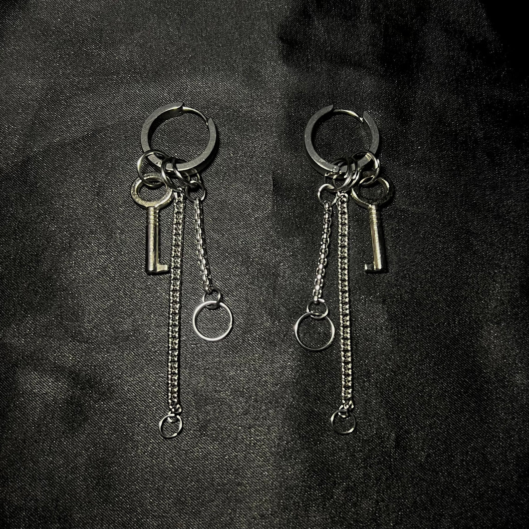 unlock earrings.