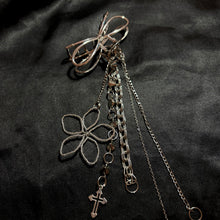 Load image into Gallery viewer, silver flora hair clip.
