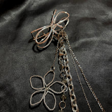 Load image into Gallery viewer, silver flora hair clip.
